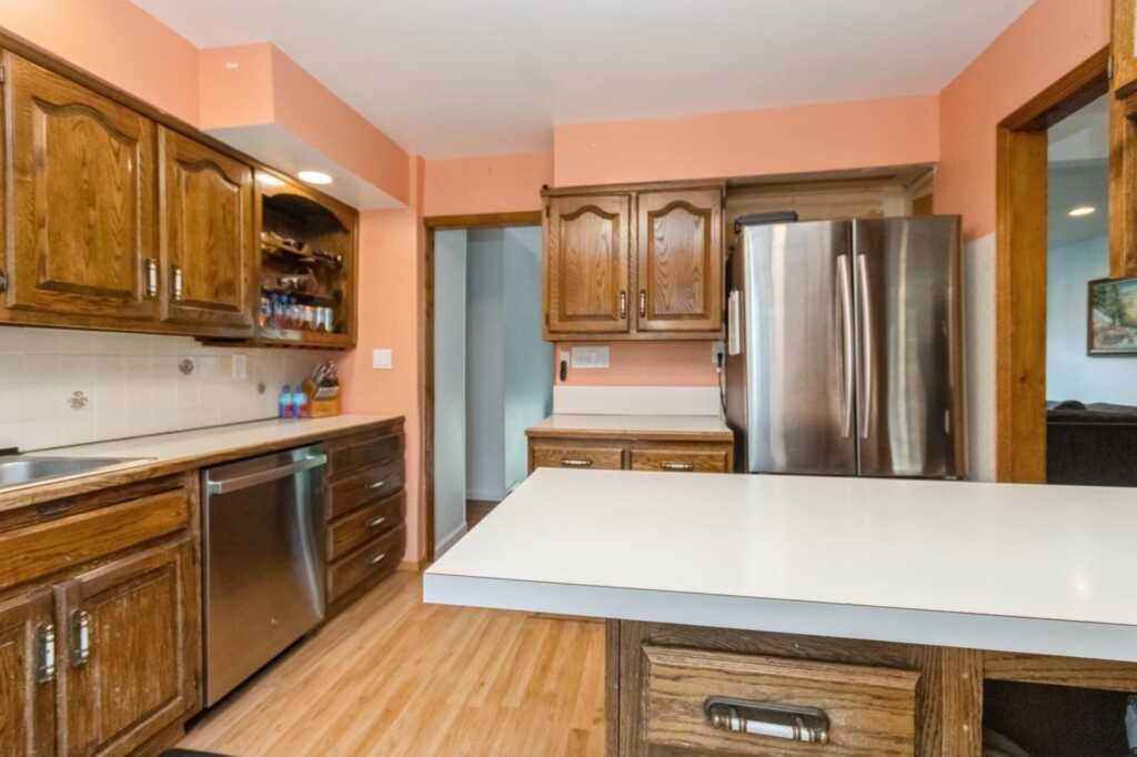 18 Lake Shore Drive, Nanuet, NY 10954 - Photo 14 of 34