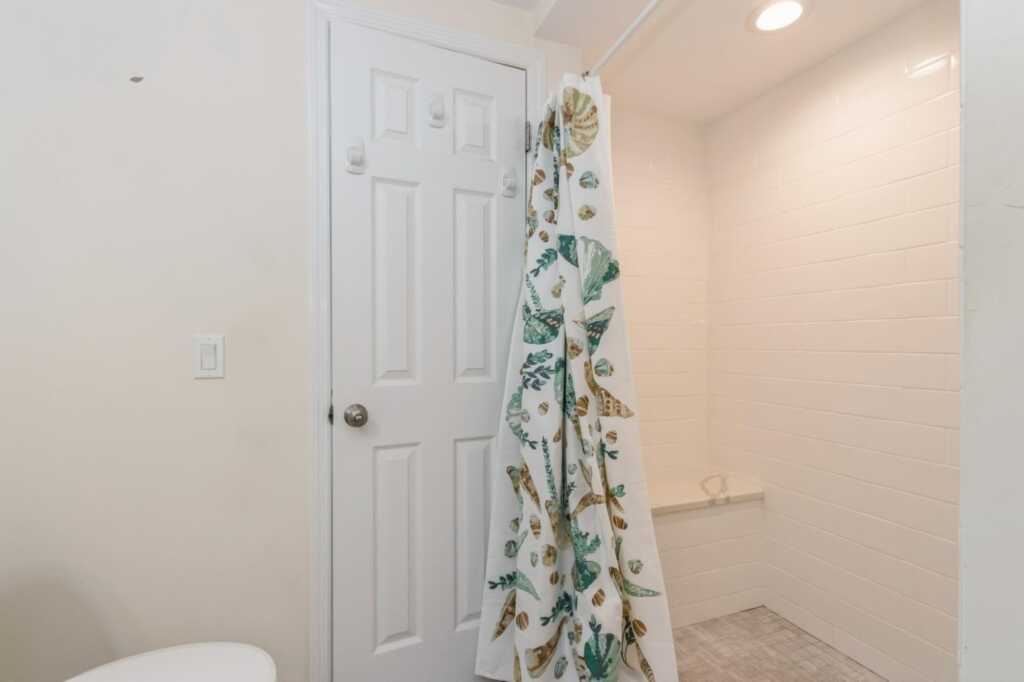 18 Lake Shore Drive, Nanuet, NY 10954 - Photo 28 of 34
