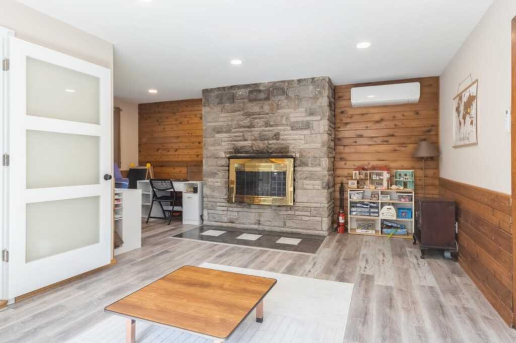 18 Lake Shore Drive, Nanuet, NY 10954 - Photo 7 of 34
