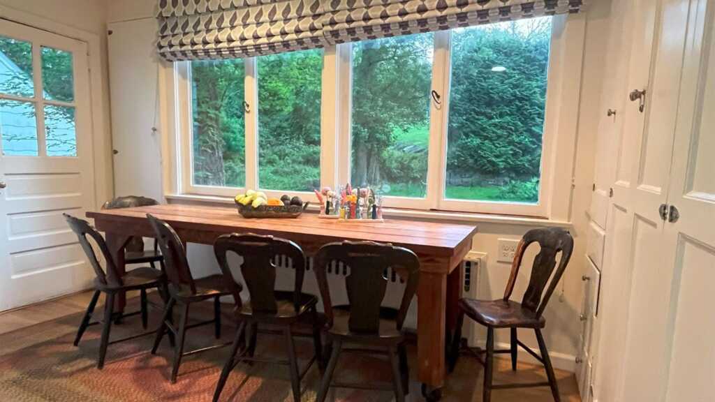 8 Holly Lane, Rye, NY 10580 - Photo 10 of 35