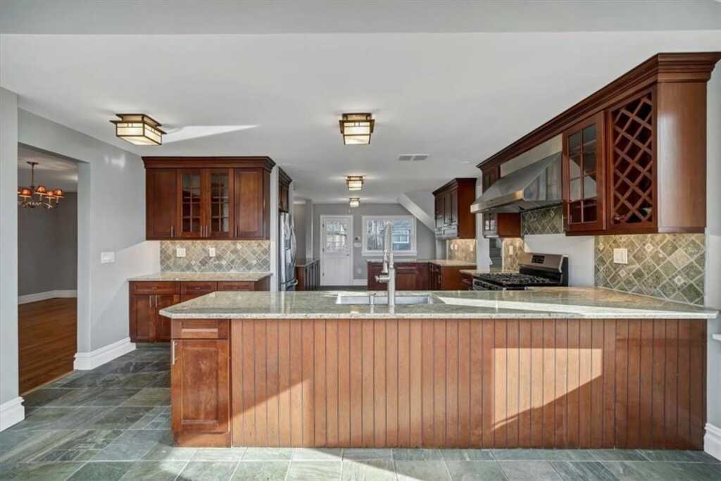 1 Memorial Drive, Suffern, NY 10901 - Photo 10 of 37