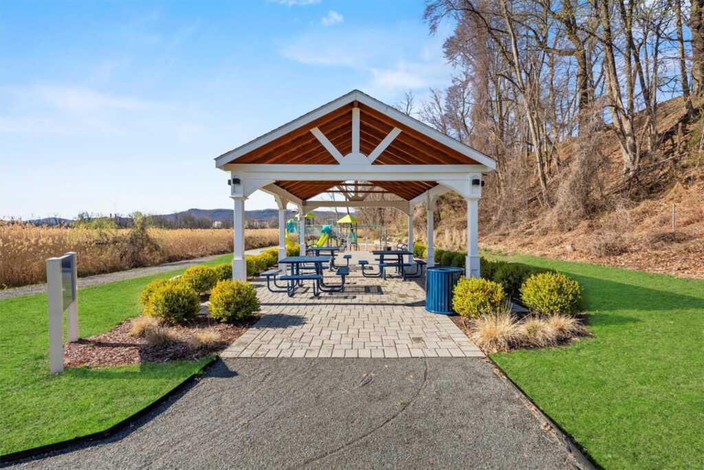 21 Windward Way, Stony Point, NY 10980 - Photo 16 of 25