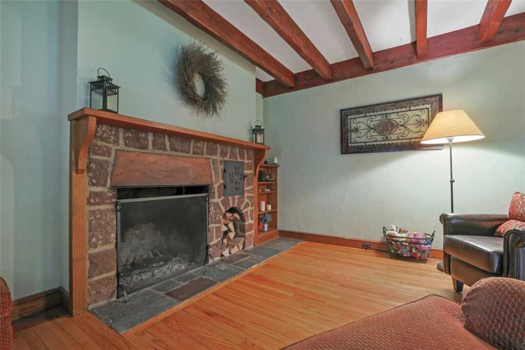 200 New Hempstead Road, New City, NY 10956 - Photo 10 of 41