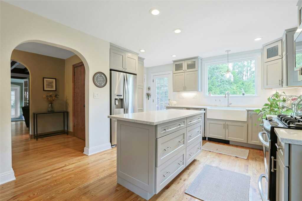 200 New Hempstead Road, New City, NY 10956 - Photo 13 of 41
