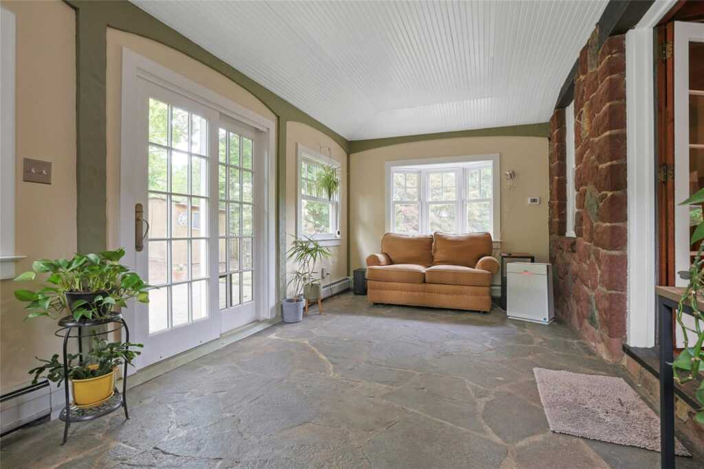 200 New Hempstead Road, New City, NY 10956 - Photo 18 of 41