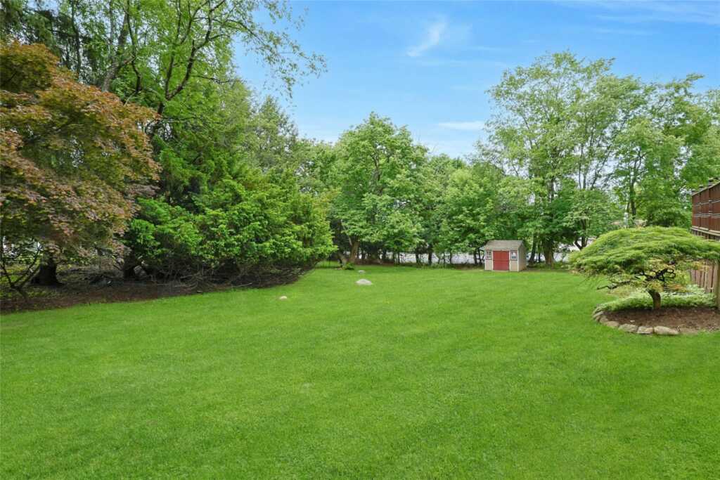 200 New Hempstead Road, New City, NY 10956 - Photo 33 of 41
