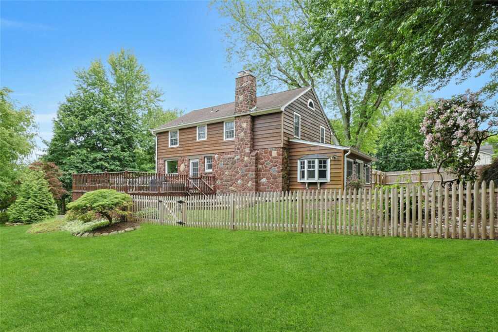 200 New Hempstead Road, New City, NY 10956 - Photo 38 of 41
