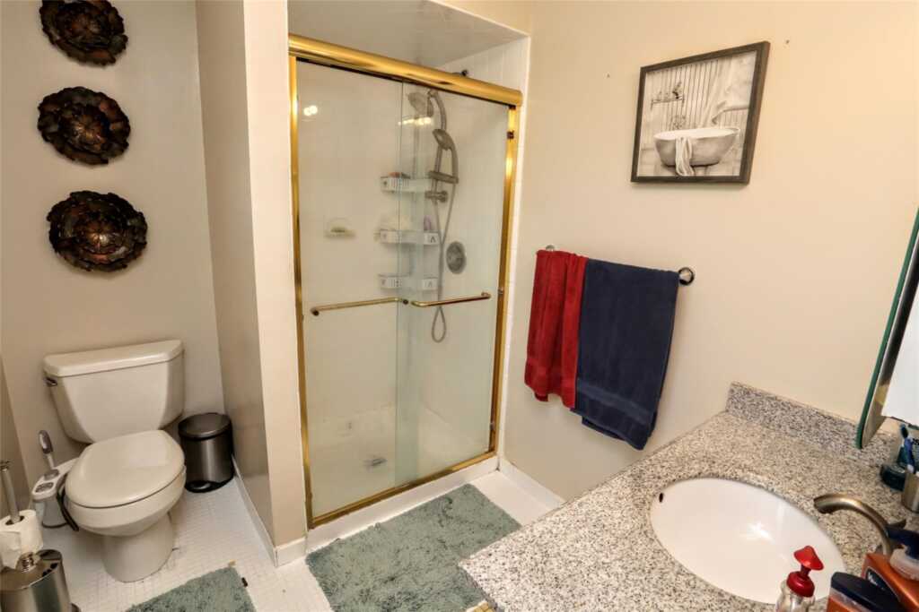 6 Penn Court, New City, NY 10956 - Photo 37 of 48