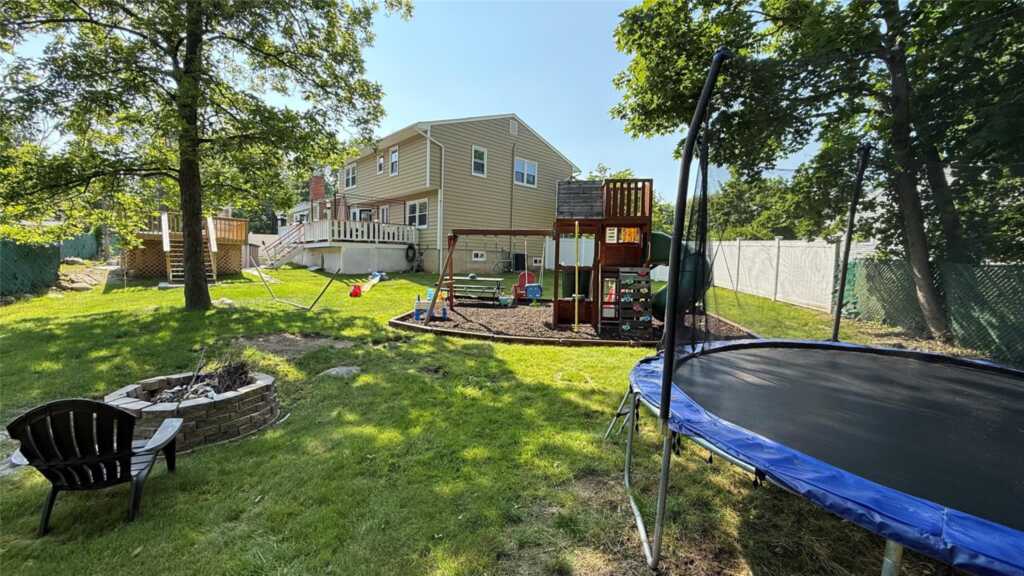 6 Penn Court, New City, NY 10956 - Photo 39 of 48