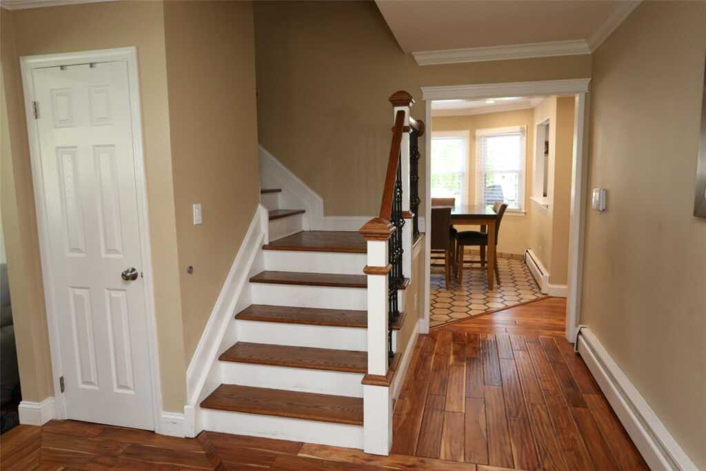 6 Penn Court, New City, NY 10956 - Photo 4 of 48