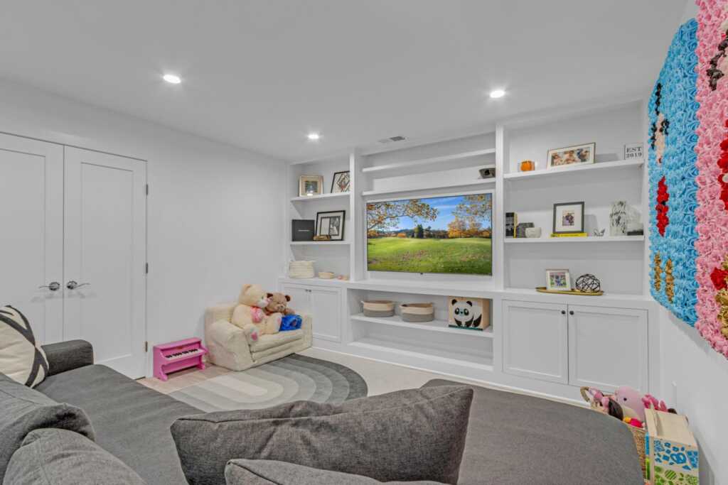 5 Primrose Lane, Rye, NY 10573 - Photo 35 of 50
