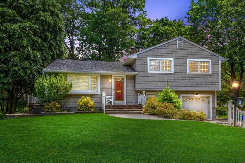 4 Marcia Lane, New City, NY 10956