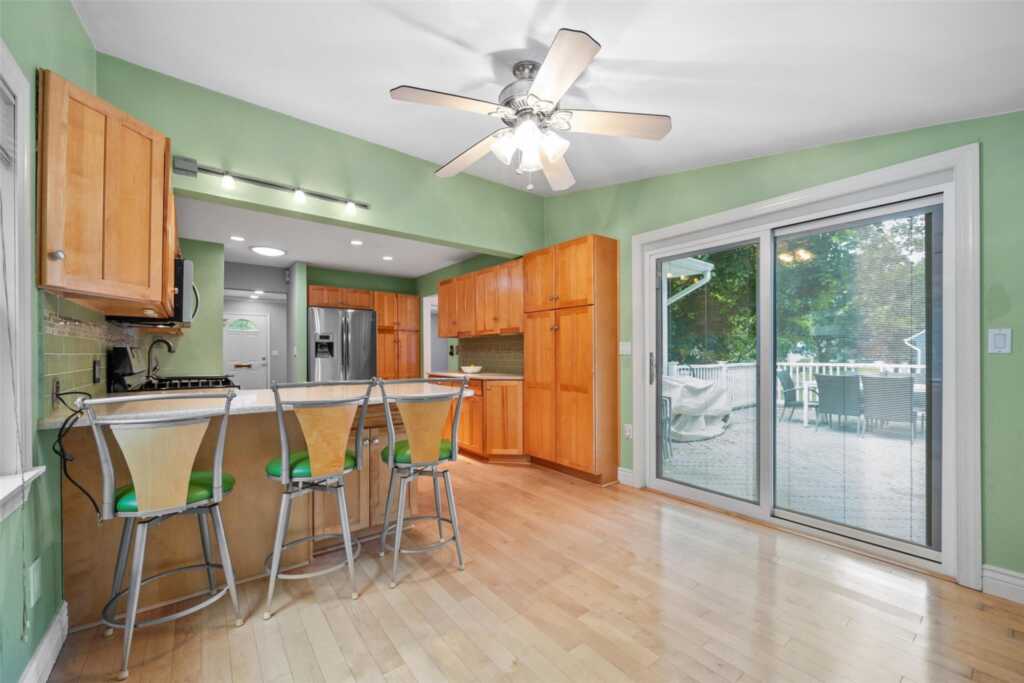 4 Marcia Lane, New City, NY 10956 - Photo 8 of 27