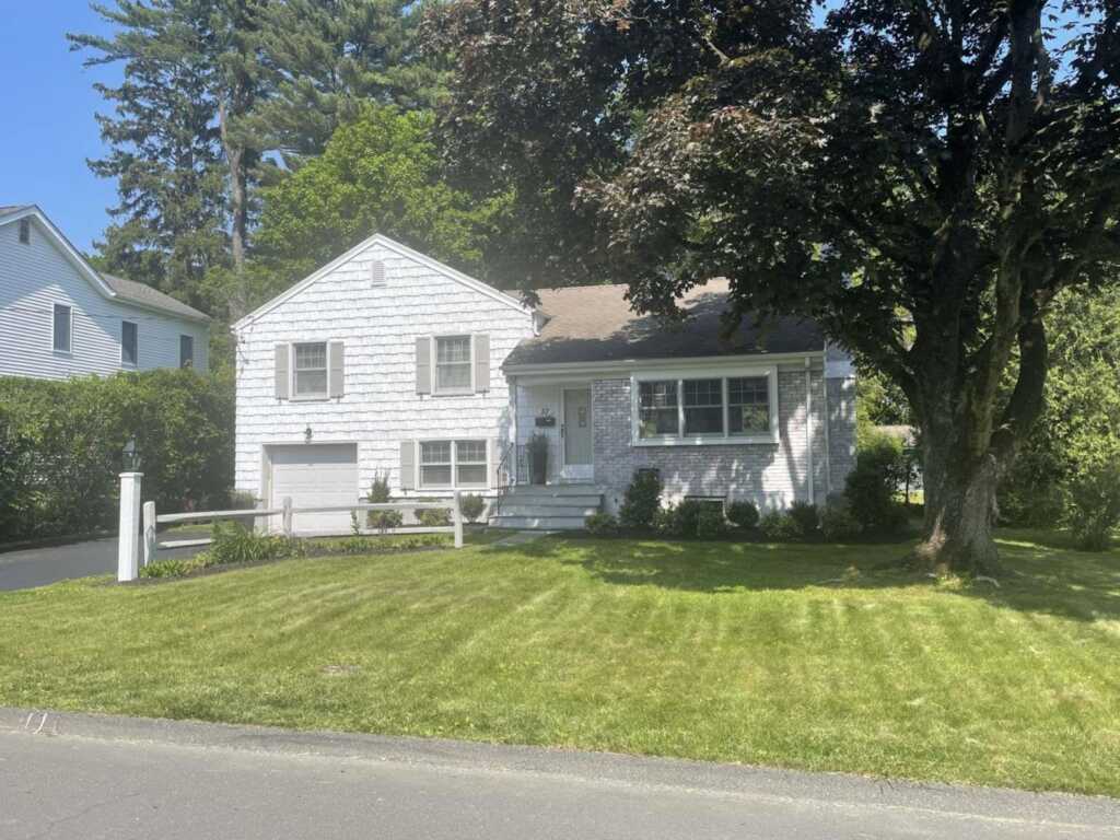 57 Valley Terrace, Rye, NY 10573 - Photo 2 of 21
