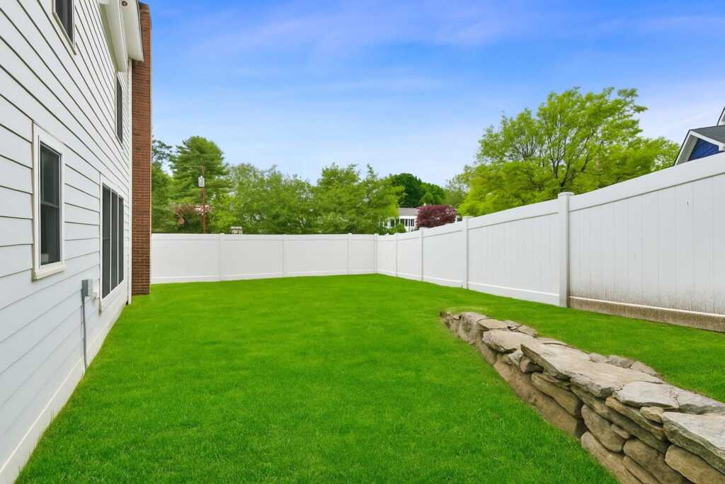 20 Country Ridge Circle, Rye, NY 10573 - Photo 27 of 29