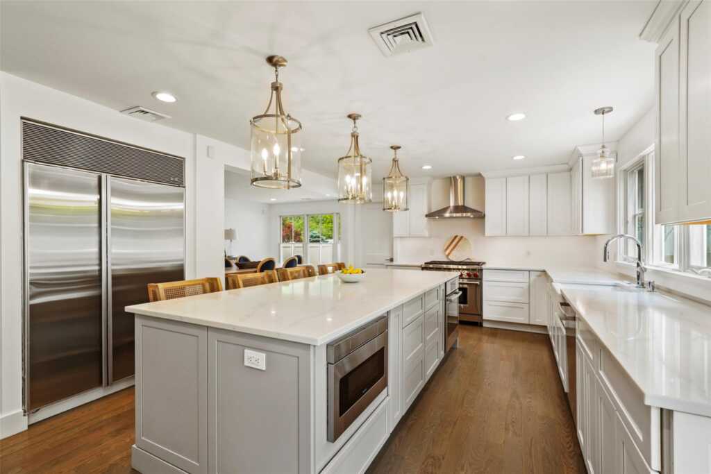 20 Country Ridge Circle, Rye, NY 10573 - Photo 3 of 29