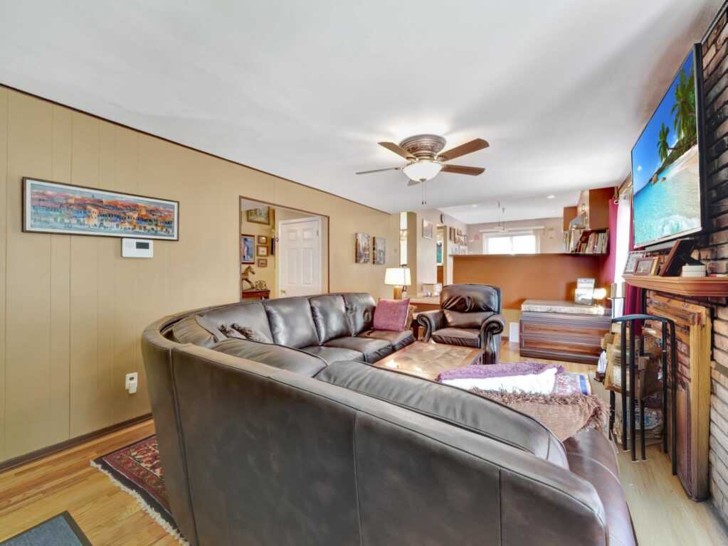 7 Medford Place, Nanuet, NY 10954 - Photo 10 of 37
