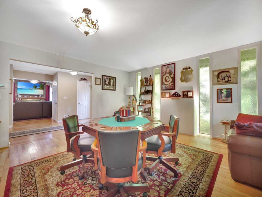 7 Medford Place, Nanuet, NY 10954 - Photo 7 of 37