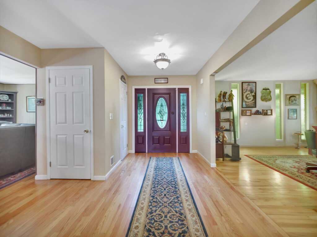 7 Medford Place, Nanuet, NY 10954 - Photo 9 of 37