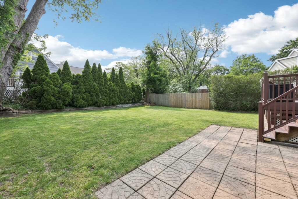 45 Valley Terrace, Rye, NY 10573 - Photo 27 of 33