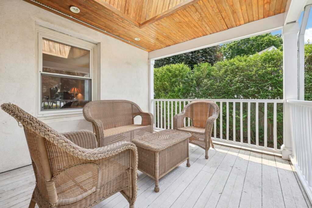 45 Valley Terrace, Rye, NY 10573 - Photo 3 of 33