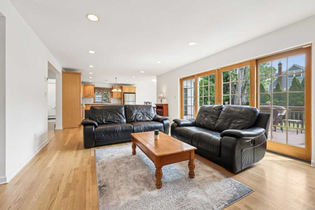 45 Valley Terrace, Rye, NY 10573 - Photo 6 of 33