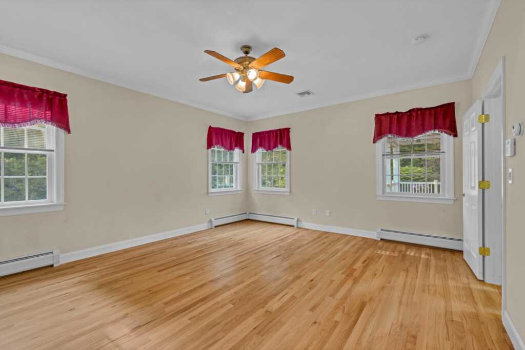 9 Joseph Bow Court, Pearl River, NY 10965 - Photo 16 of 43