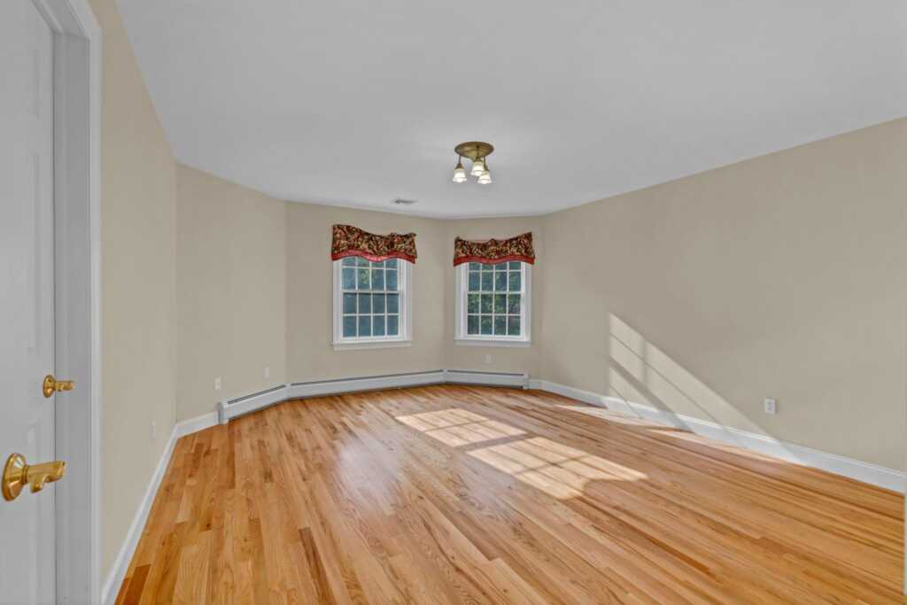 9 Joseph Bow Court, Pearl River, NY 10965 - Photo 27 of 43