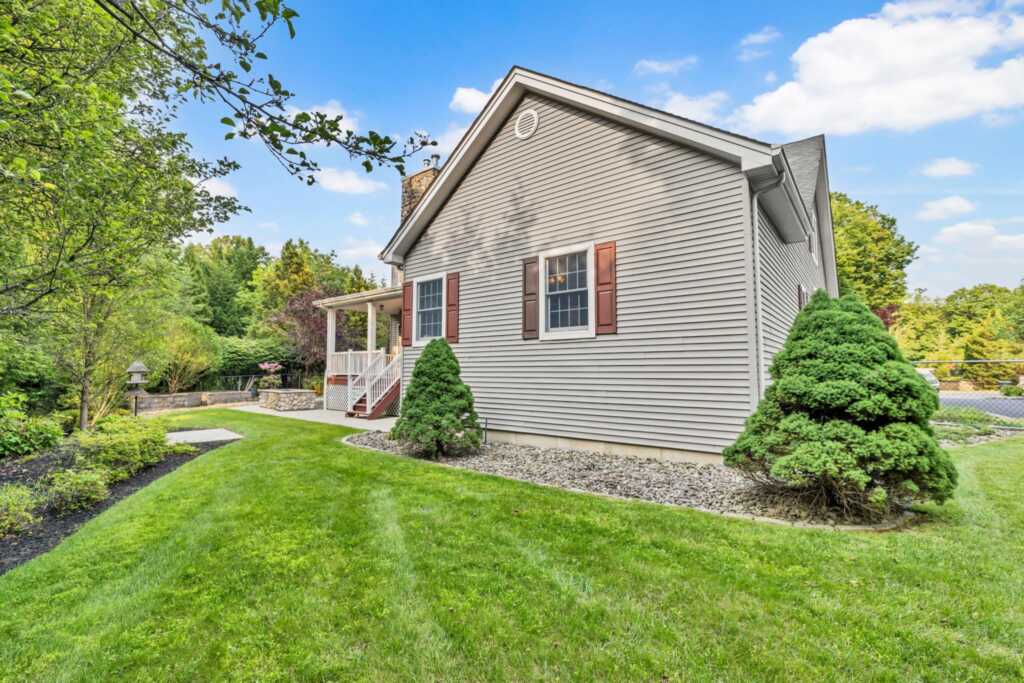 9 Joseph Bow Court, Pearl River, NY 10965 - Photo 39 of 43