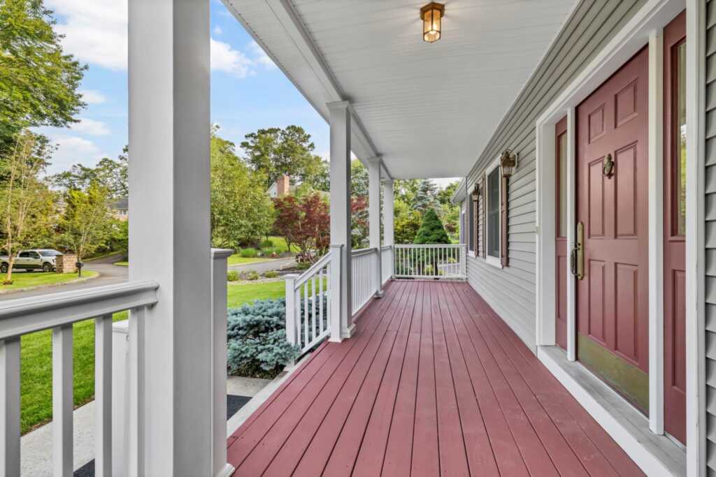 9 Joseph Bow Court, Pearl River, NY 10965 - Photo 4 of 43