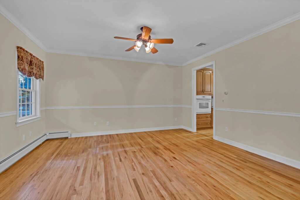 9 Joseph Bow Court, Pearl River, NY 10965 - Photo 8 of 43