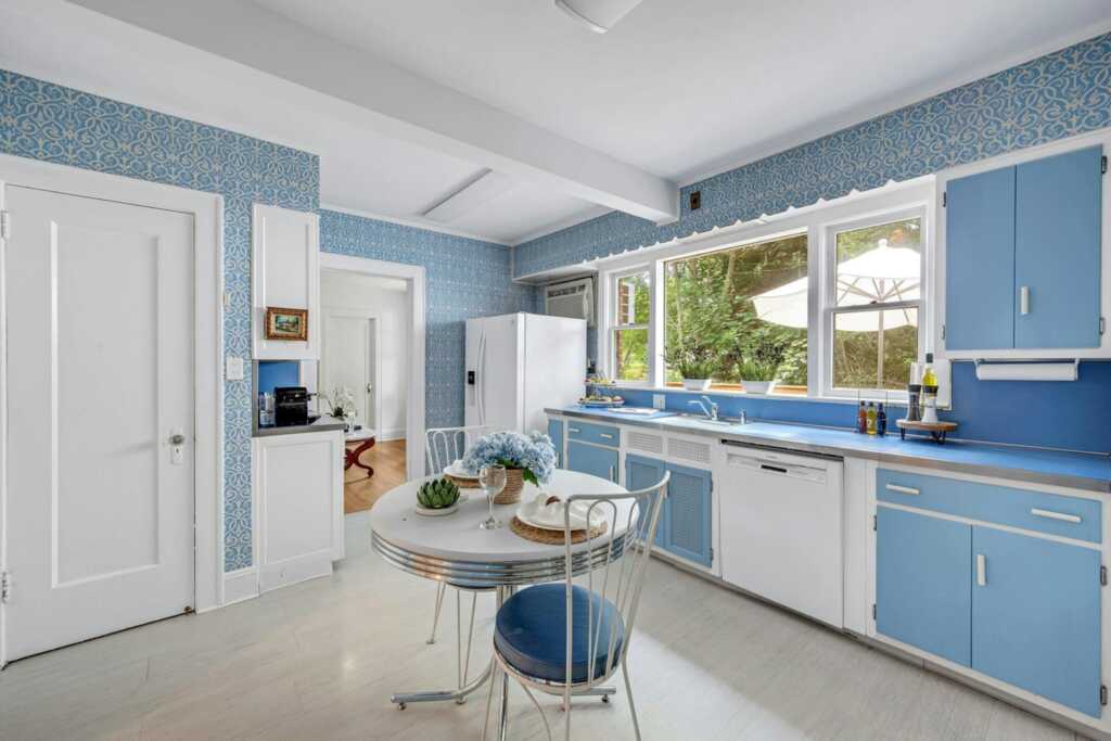 11 Oxford Road, White Plains, NY 10605 - Photo 16 of 47