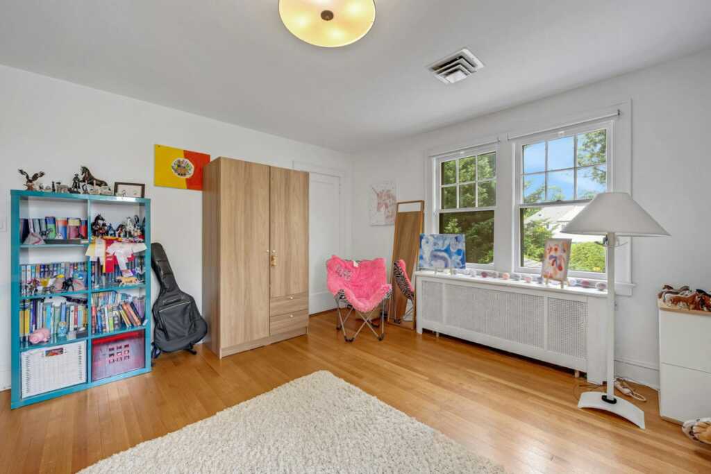 11 Oxford Road, White Plains, NY 10605 - Photo 23 of 47