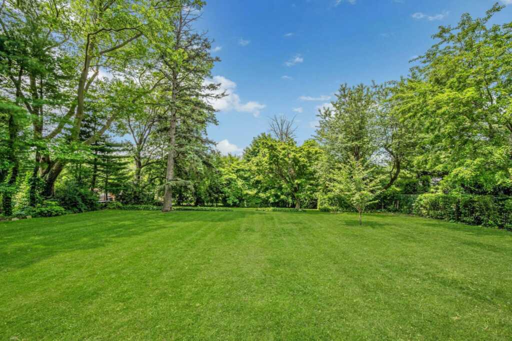 11 Oxford Road, White Plains, NY 10605 - Photo 37 of 47