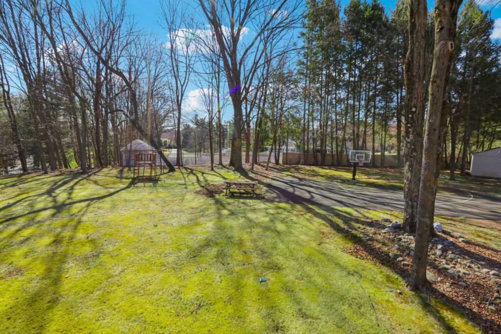 403 Haverstraw Road, Suffern, NY 10901 - Photo 20 of 28