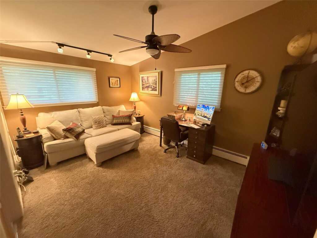 10 Carriage Lane, New City, NY 10956 - Photo 38 of 40