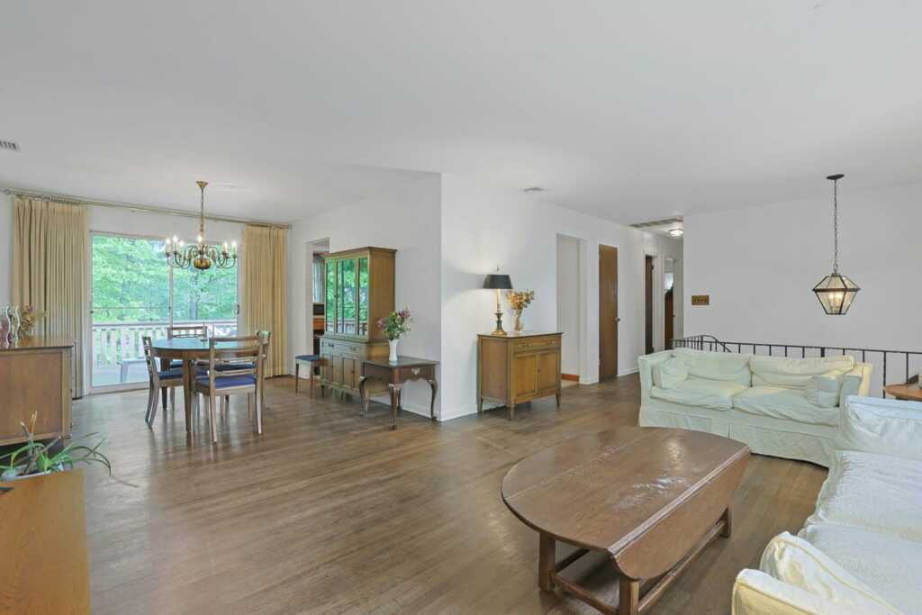 13 Old Brick Road, New City, NY 10956 - Photo 10 of 36