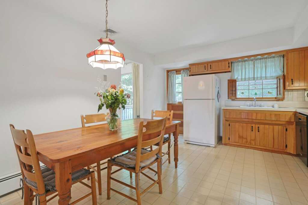 13 Old Brick Road, New City, NY 10956 - Photo 4 of 36