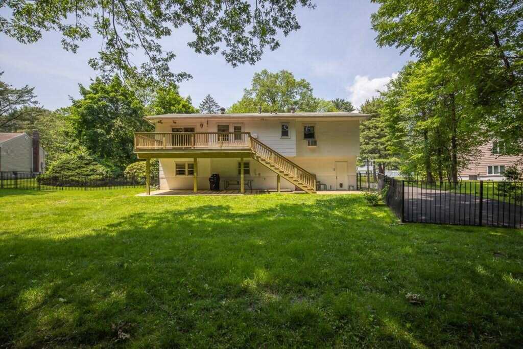 74 Eberling Drive, New City, NY 10956 - Photo 5 of 30