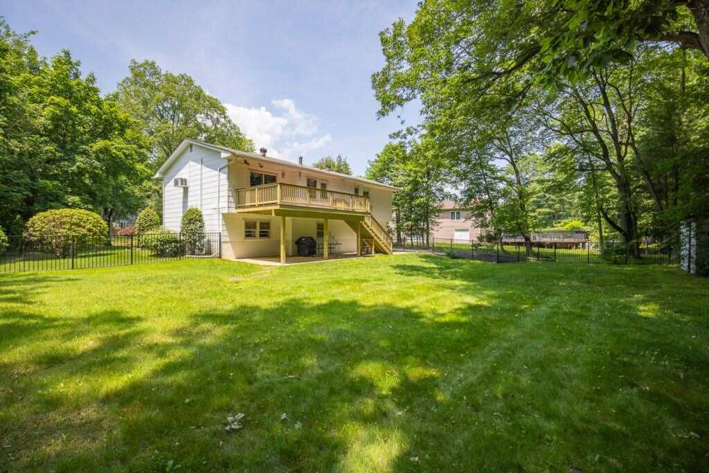 74 Eberling Drive, New City, NY 10956 - Photo 6 of 30