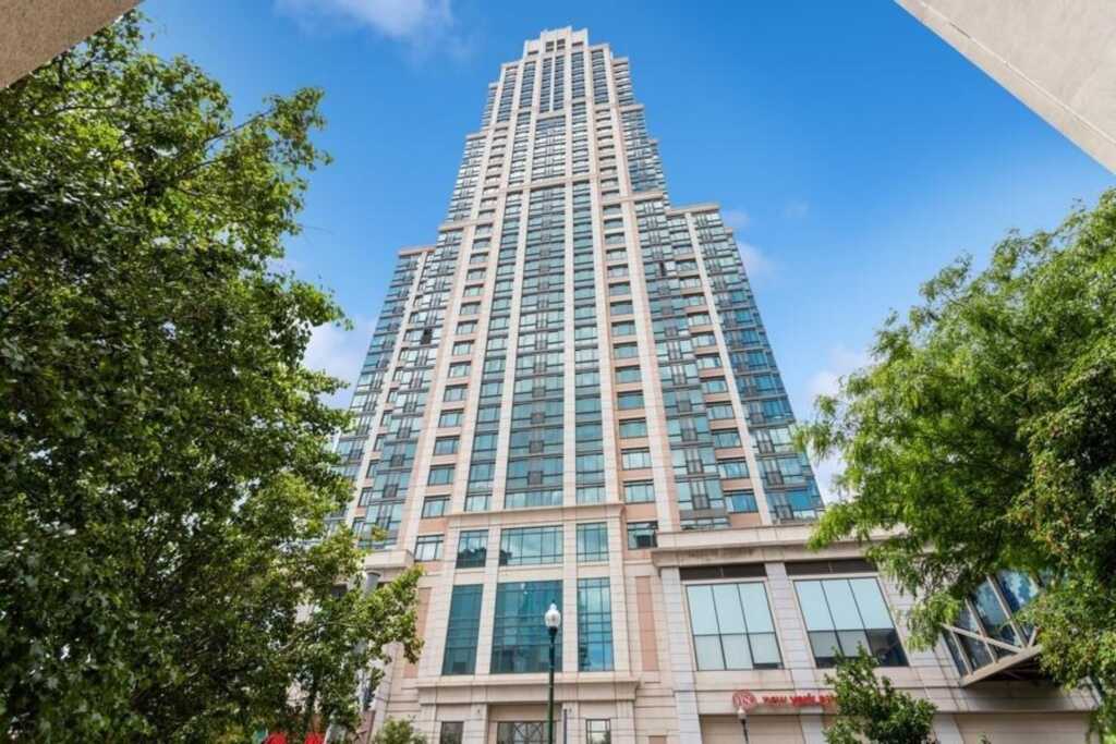 175 Huguenot Street, New Rochelle, NY 10801