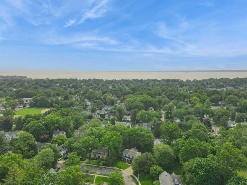 37 Oakland Beach Avenue, Rye, NY 10580 - Photo 32 of 44