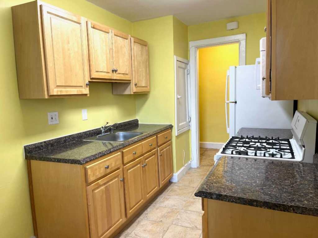 604 Tompkins Avenue, Unit #B-2, Rye, NY 10543 - Photo 5 of 17