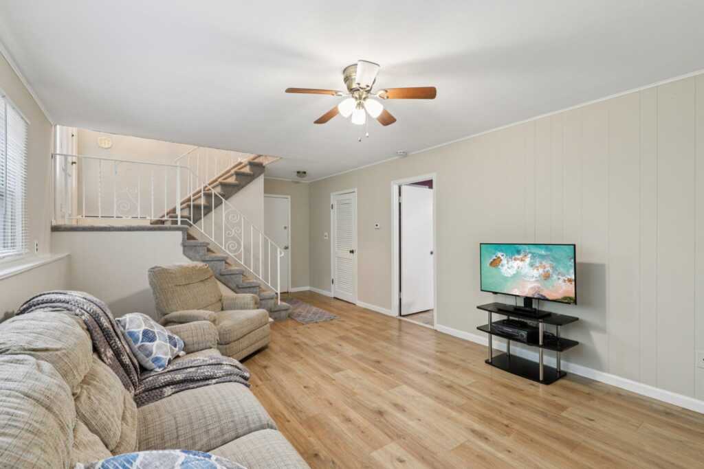 118 & 114 Standish Drive, Pearl River, NY 10965 - Photo 23 of 45