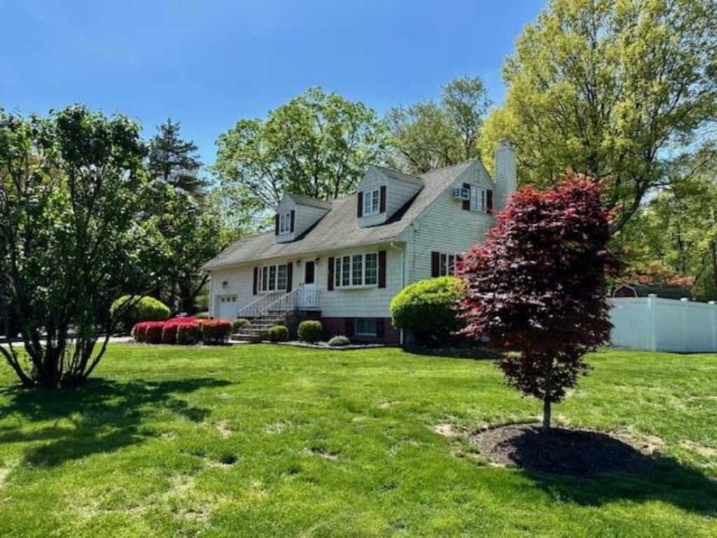 18 Homestead Lane, New City, NY 10956