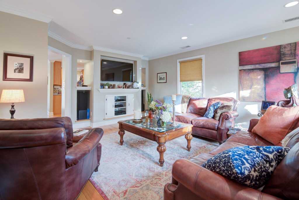 2 Goldwin Street, Unit ##2, Rye, NY 10580 - Photo 7 of 17