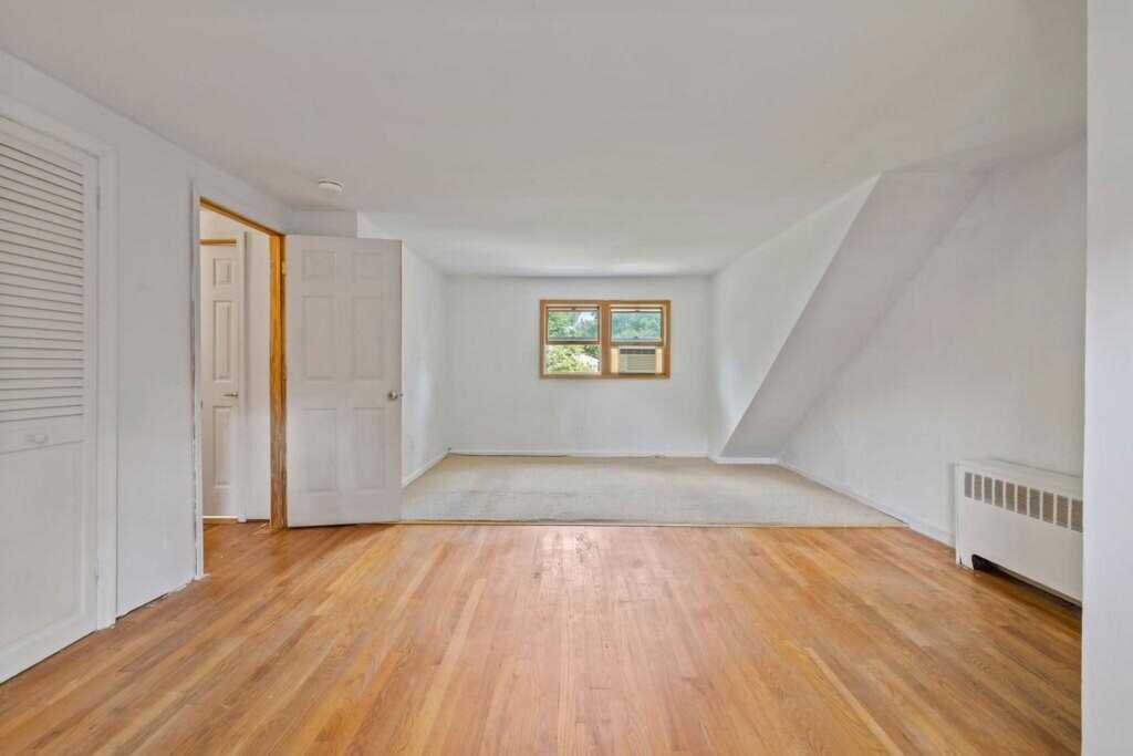 4 Burda Place, New City, NY 10956 - Photo 25 of 34