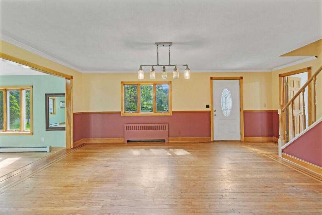 4 Burda Place, New City, NY 10956 - Photo 8 of 34