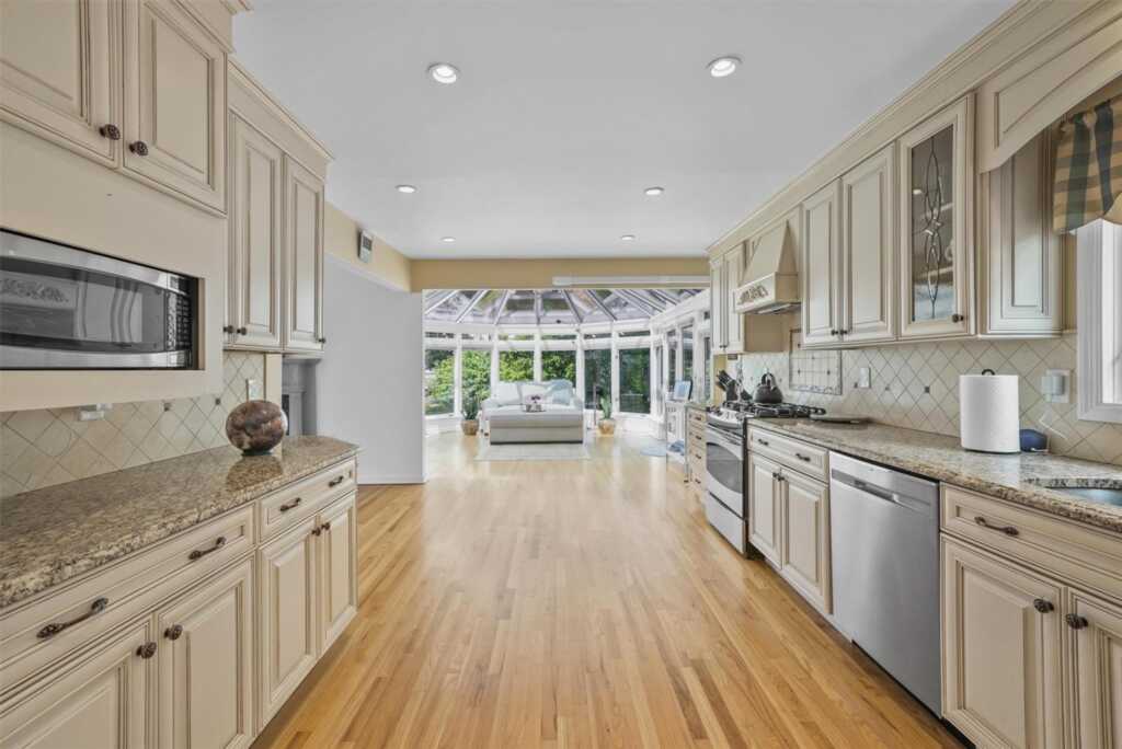 58 Schriever Lane, New City, NY 10956 - Photo 15 of 49