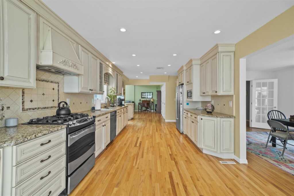 58 Schriever Lane, New City, NY 10956 - Photo 9 of 49